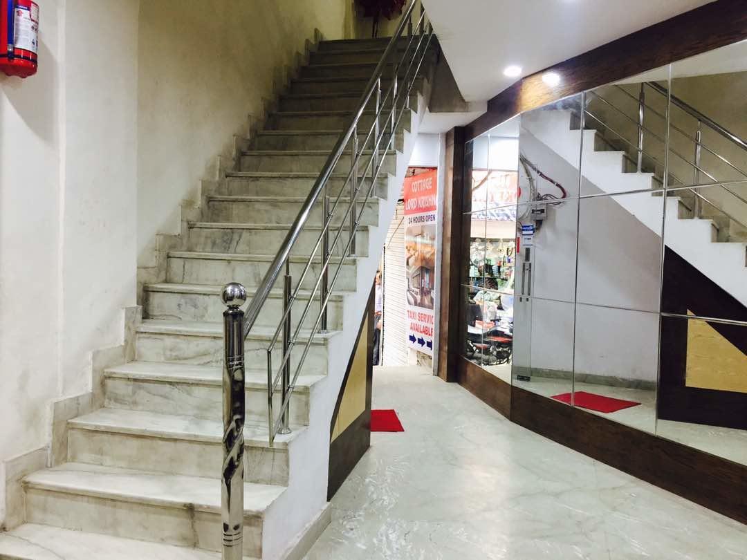 Cottage Lord Krishna Walking Distance From New Delhi Railway Station Exterior photo